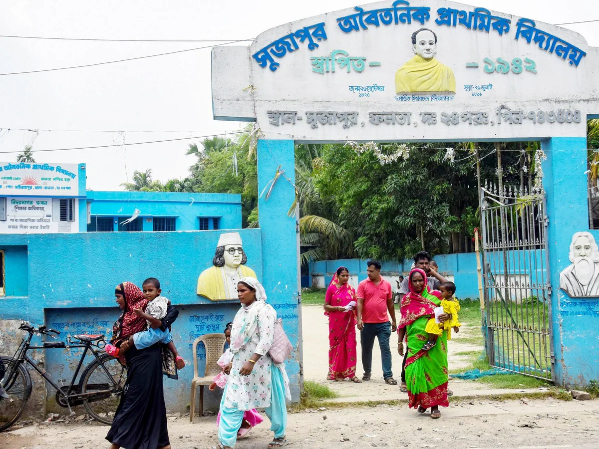 शर्ट में हिडन कैमरा और वोट चोरी का खौफ! फलता पुनर्मतदान में ग्रामीणों ने खोली बाहुबलियों की पोल, दर्ज हुई 88% वोटिंग