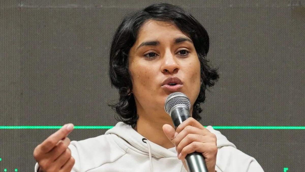 विनेश फोगाट विवाद में दिल्ली हाईकोर्ट का बड़ा एक्शन: WFI को लगाई कड़ी फटकार, मातृत्व पर कोर्ट ने कही ये भावुक बात