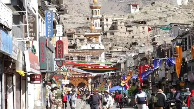 लद्दाख की सदियों पुरानी शिल्पकला को लगा 'ग्लोबल पंख', पश्मीना समेत 8 पारंपरिक उत्पादों को मिला जीआई टैग