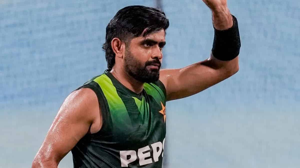 PCB का बड़ा यू-टर्न: शान मसूद की छुट्टी, बाबर आजम फिर बने पाकिस्तान के टेस्ट कप्तान; वेस्टइंडीज दौरे के लिए टीम घोषित