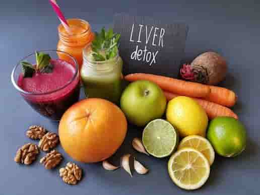 Men's Health Tips: पुरुषों को हमेशा फिट और एनर्जेटिक रखेंगे ये 3 पावरफुल फूड्स, आज ही डाइट में करें शामिल