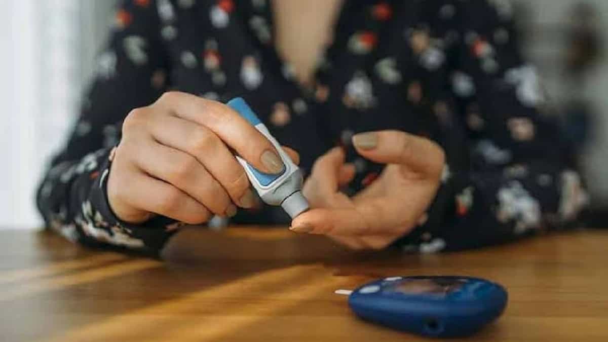 टाइप 1 या टाइप 2; कौन-सी डायबिटीज है ज्यादा खतरनाक? आसान शब्दों में समझें दोनों का अंतर और इलाज