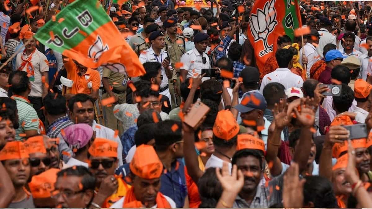 राहुल गांधी के पीएम आवास घेराव के खिलाफ बीजेपी का 'हल्लाबोल', देशभर में कांग्रेस दफ्तरों को घेरने की बड़ी तैयारी!