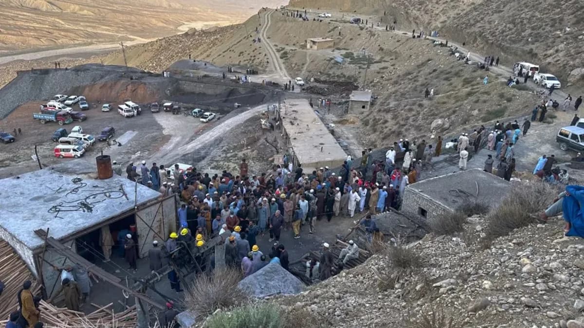 कोयला खदान में भयानक विस्फोट से 32 मजदूरों की मौत, अंदर सांस लेना भी हुआ नामुमकिन