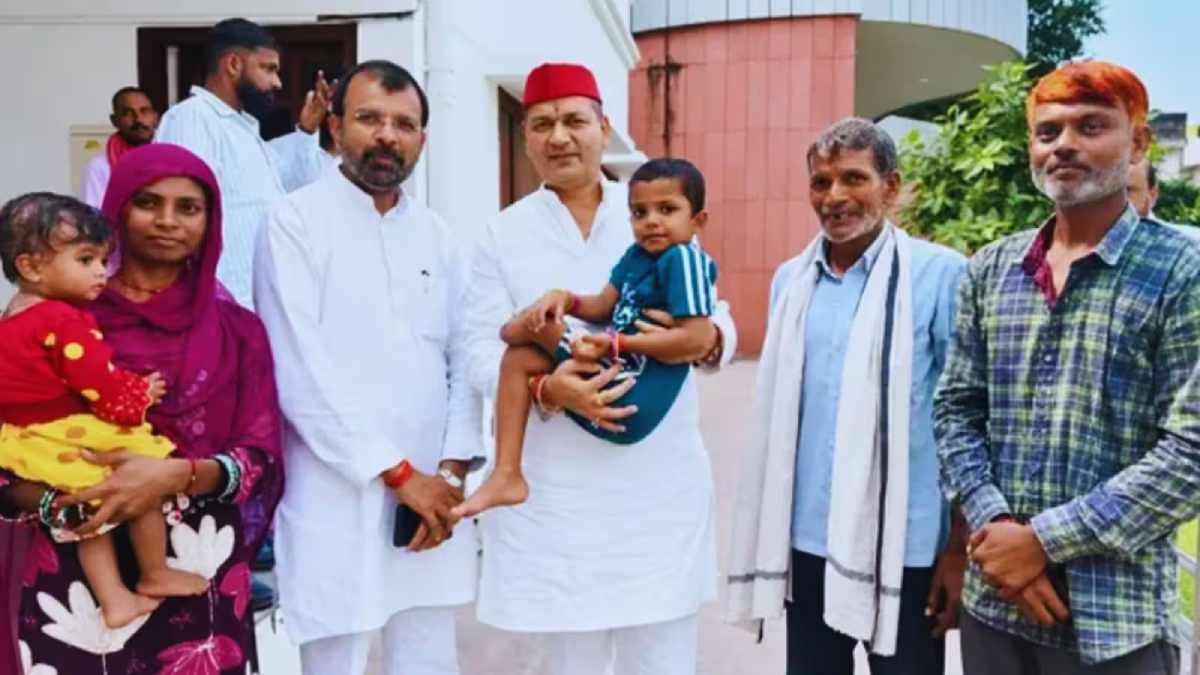 मेडिकल कॉलेज में 5 साल की बच्ची का काटा पैर! अखिलेश यादव से मिला पीड़ित परिवार