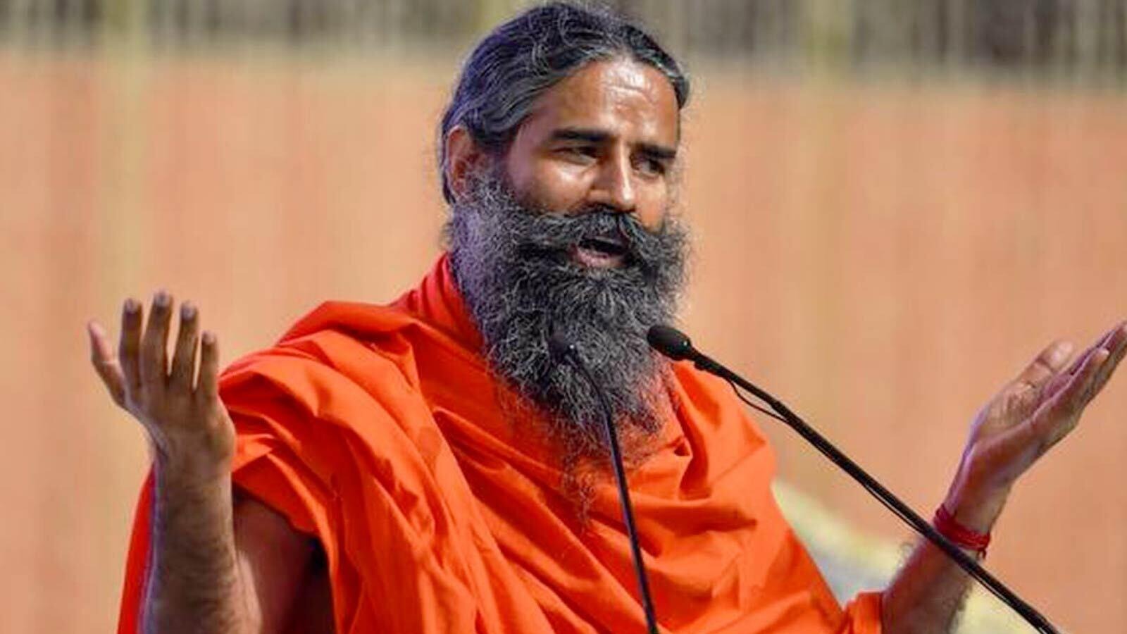 हरिद्वार में बाबा रामदेव के 'सभी मुसलमान कन्वर्टेड हैं' वाले बयान पर मचा घमासान