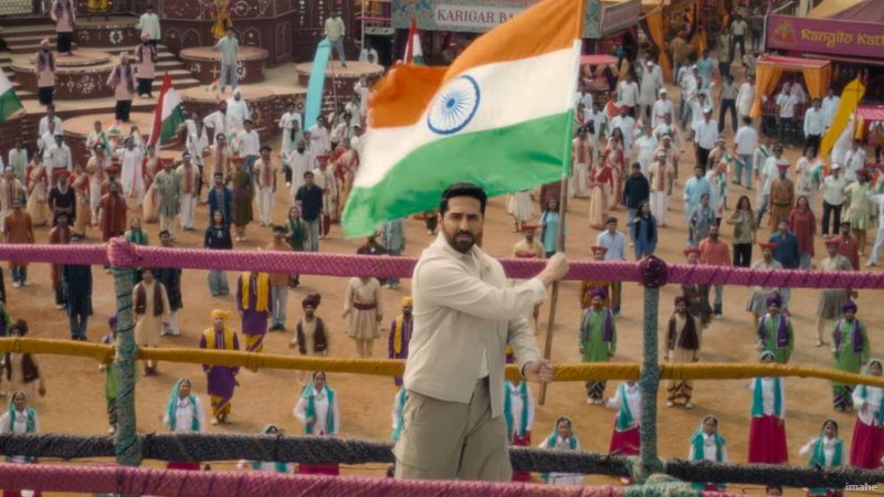 दृश्यम 3' की सुनामी के आगे घुटने टेकने को मजबूर हुई आयुष्मान खुराना की फिल्म