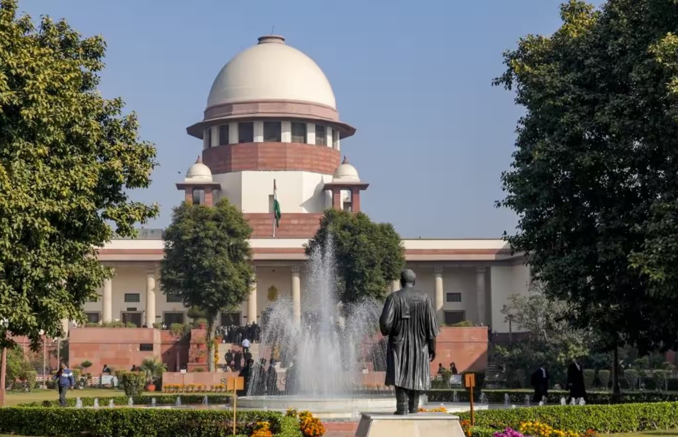 पुलिस सख्ती से काम करे, लेकिन कानून के दायरे में रहकर; सुप्रीम कोर्ट की दो टूक