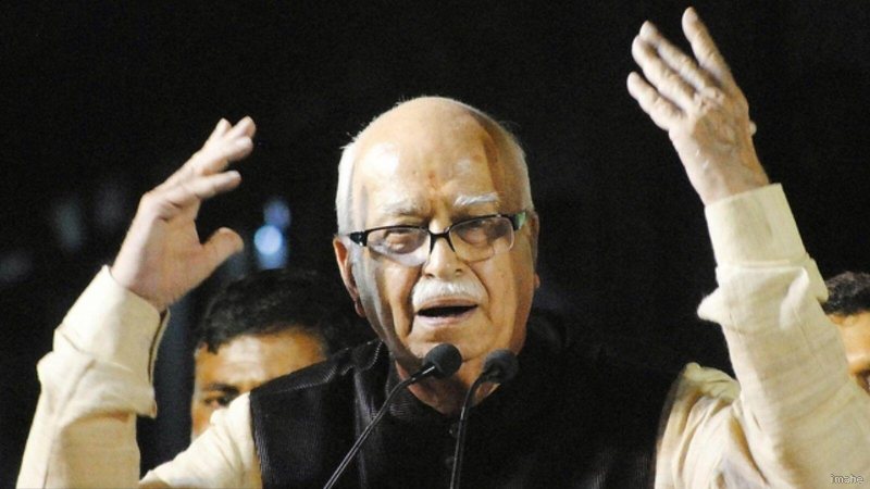 ICU में हैं लालकृष्ण आडवाणी': छाती में संक्रमण के बाद अपोलो अस्पताल में भर्ती